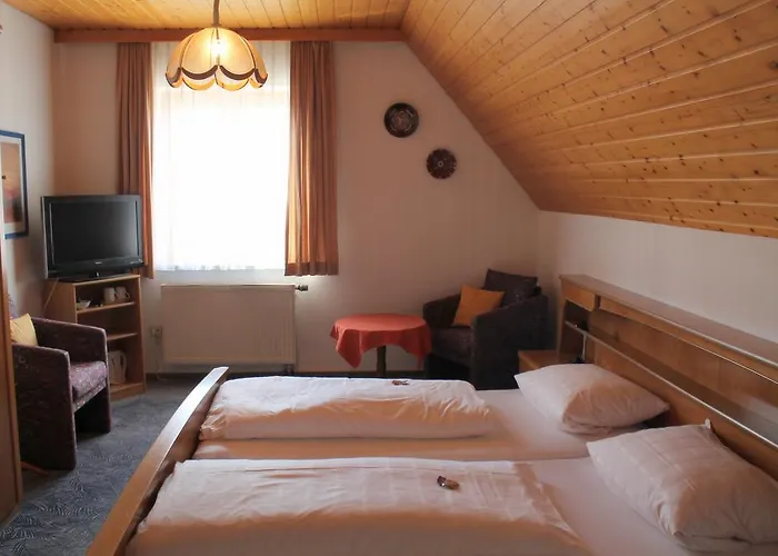 Gasthof Zur Linde 3*